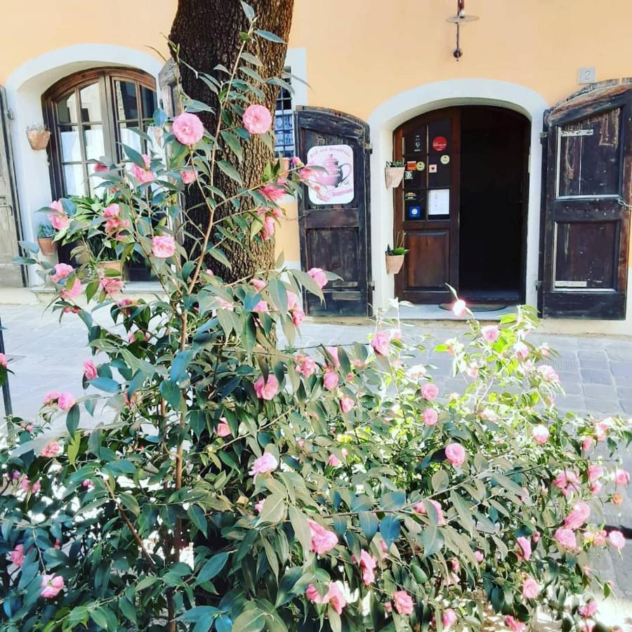مبيت وإفطار مونت كارلو Antica Casa Dei Rassicurati المظهر الخارجي الصورة
