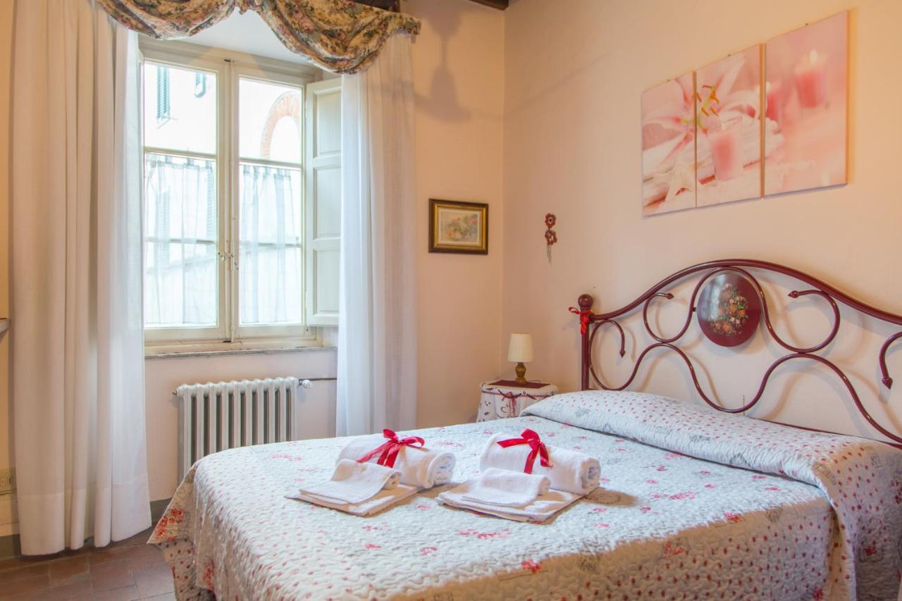 مبيت وإفطار مونت كارلو Antica Casa Dei Rassicurati المظهر الخارجي الصورة