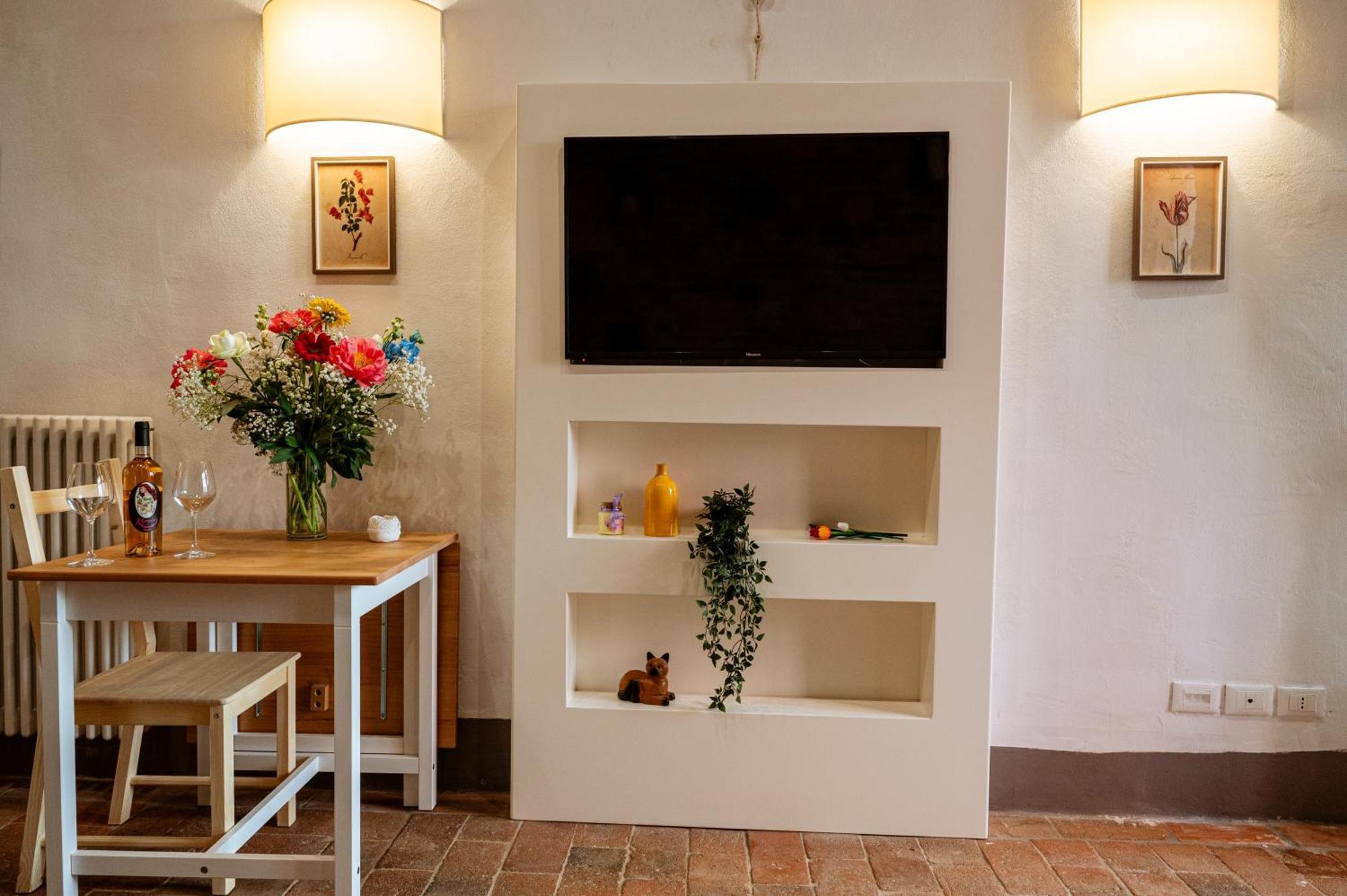 مبيت وإفطار مونت كارلو Antica Casa Dei Rassicurati المظهر الخارجي الصورة