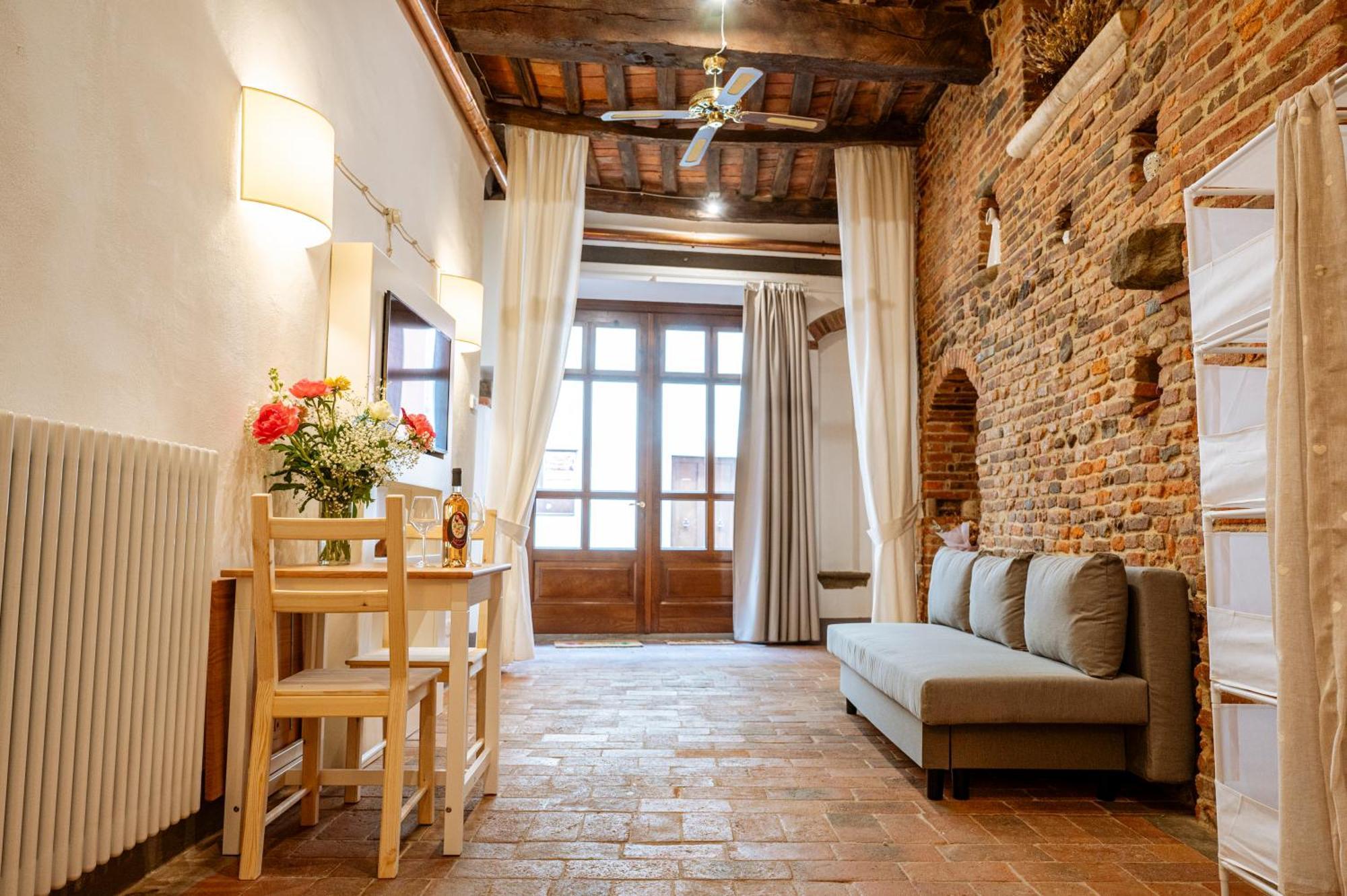 مبيت وإفطار مونت كارلو Antica Casa Dei Rassicurati المظهر الخارجي الصورة