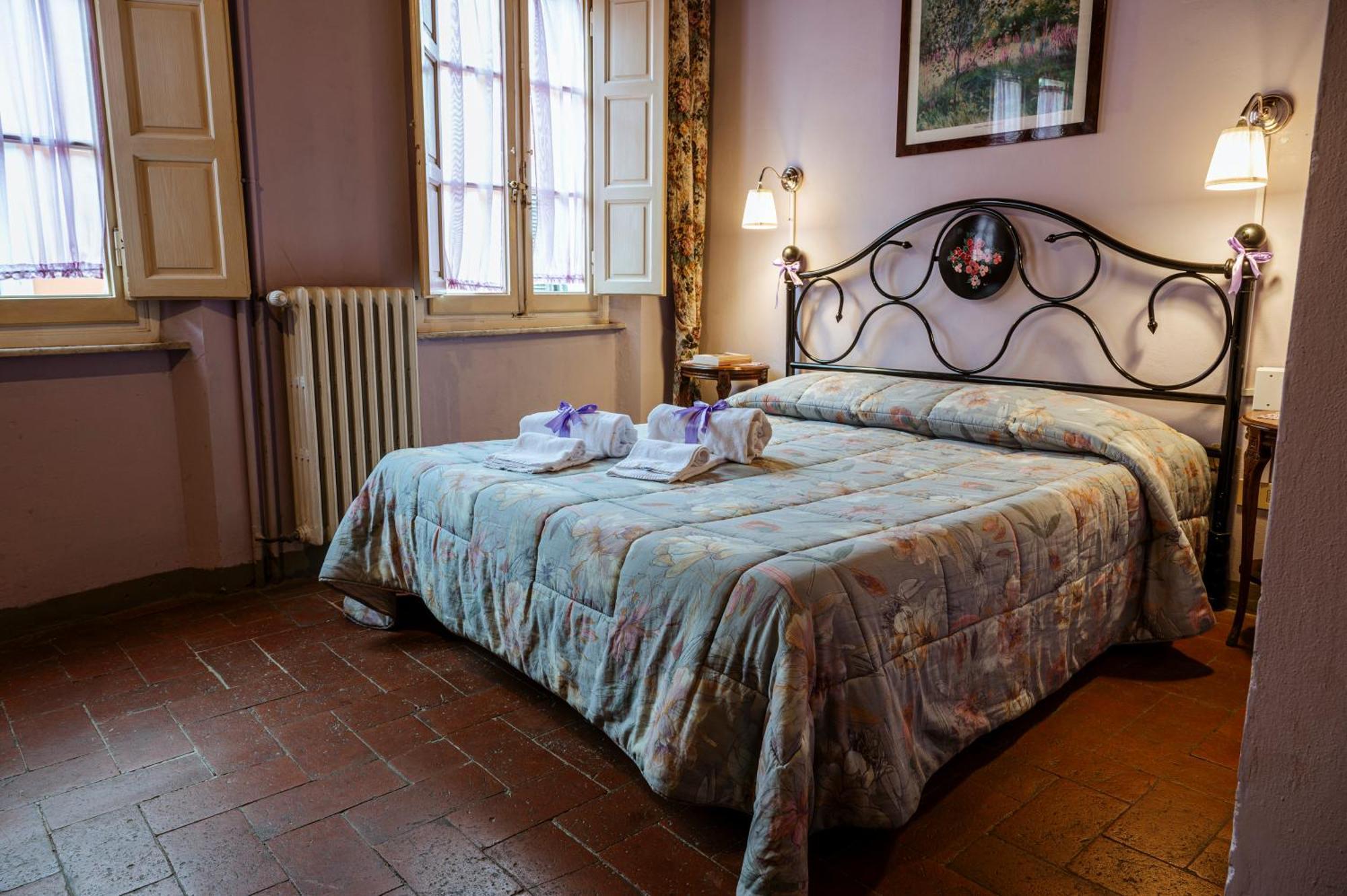 مبيت وإفطار مونت كارلو Antica Casa Dei Rassicurati المظهر الخارجي الصورة